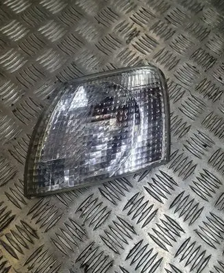 Volkswagen PASSAT B5 Front indicator light 084411516L
