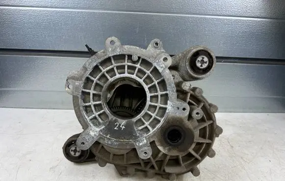 Peugeot 3008 I Rear differential 00413237