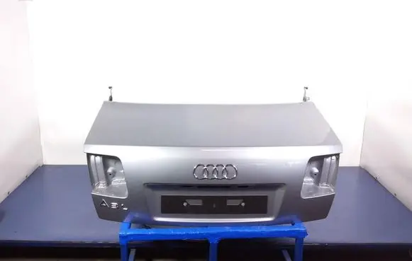 Audi A8 S8 D3 4E Tailgate/trunk/boot lid 