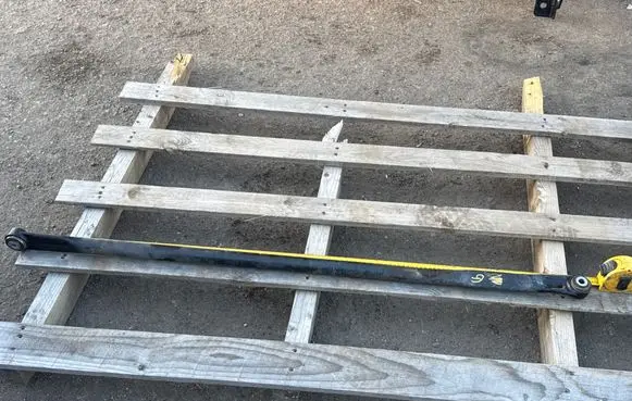 Opel Vivaro Rear traction arm rod 