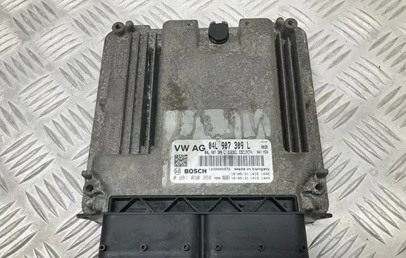 Audi A4 S4 B9 Engine control unit/module ECU 04L907309L