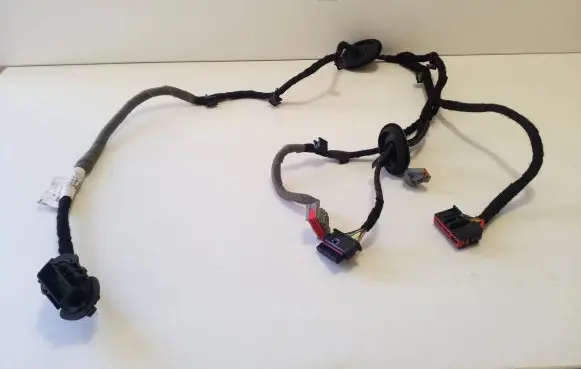 Volvo XC60 Rear door wiring loom 32143955