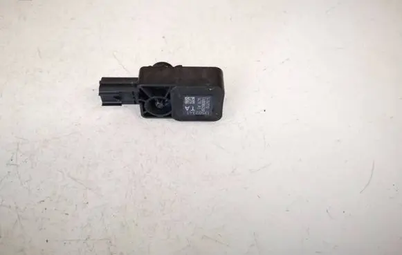 Opel Insignia A Airbag deployment crash/impact sensor 13502341