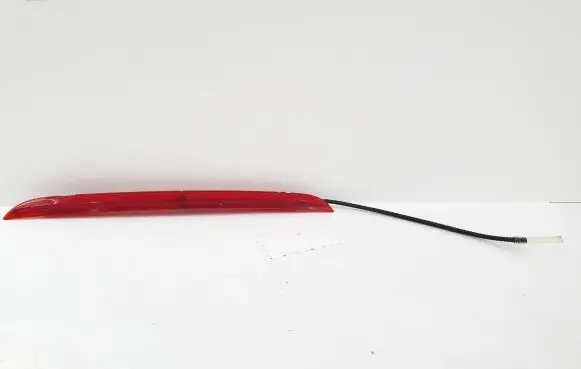 Volkswagen Touareg I Third/center stoplight 7L6945097C