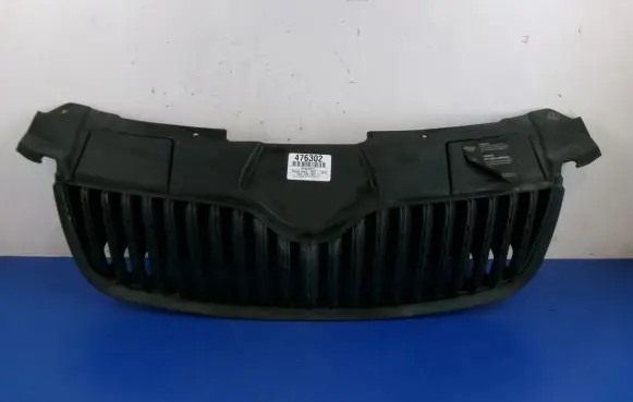 Skoda Fabia Mk2 (5J) Front grill 5J0853668