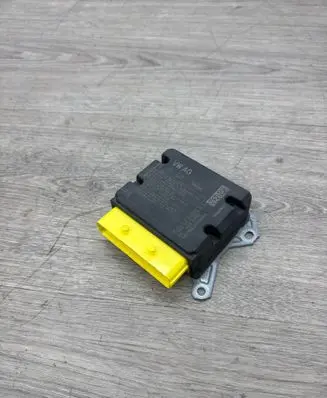 Audi A3 S3 8V Airbag control unit/module 5Q0959655BJ A2C12701605