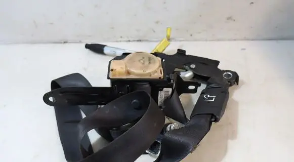 Honda Civic Front seatbelt