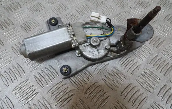 Mitsubishi Pajero Rear window wiper motor 