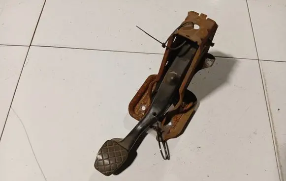 Seat Leon (1P) Brake pedal 1K1721057AL
