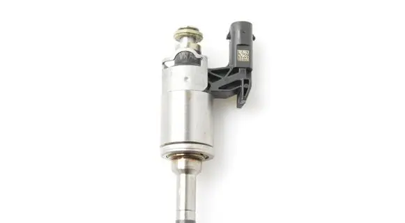 Volkswagen Golf VII Fuel injector 04E906036Q