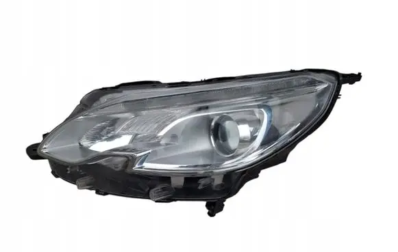 Peugeot 2008 I Headlight/headlamp 90015175