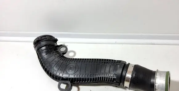 Intercooler hose/pipe