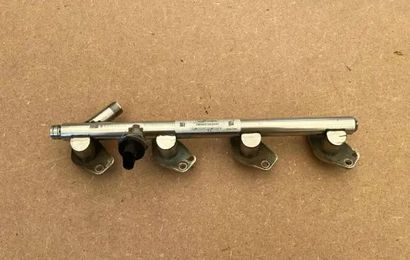 Fuel injectors set