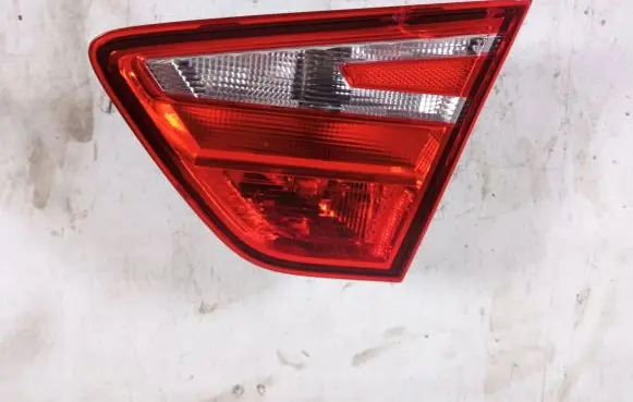 Seat Toledo IV (NH) Tailgate rear/tail lights 6JH945094 2NR01114102