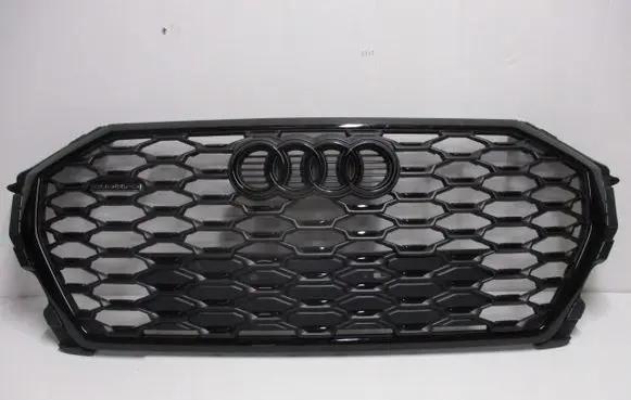 Audi Q3 Front bumper upper radiator grill 83F853651