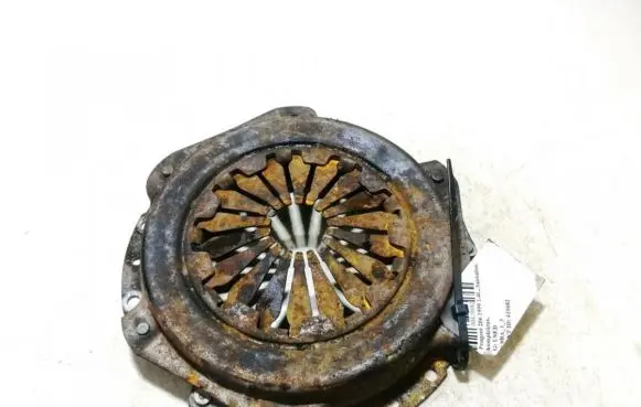Peugeot 206 Pressure plate 
