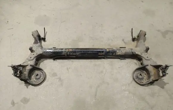 Peugeot Partner Rear subframe 