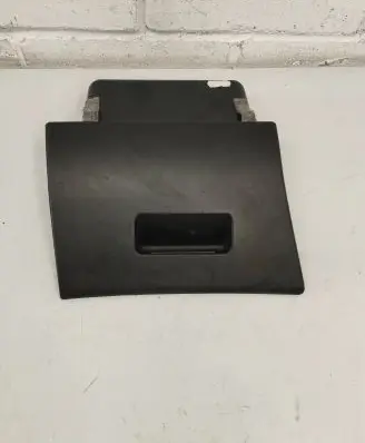 BMW 3 E46 Front trunk storage compartment 8197492 8223192
