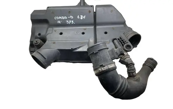 Opel Combo D Air filter box 55206758 0281002917