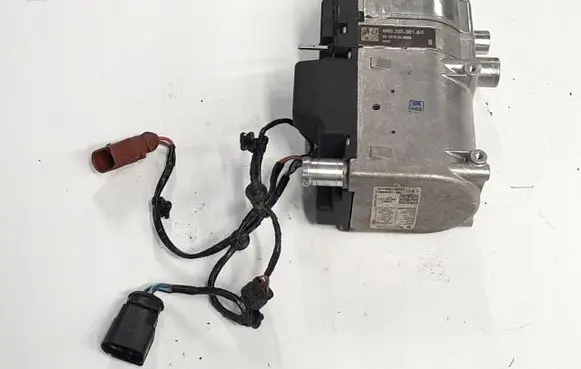 Audi Q7 4M Auxiliary pre-heater (Webasto) 4M0265105F