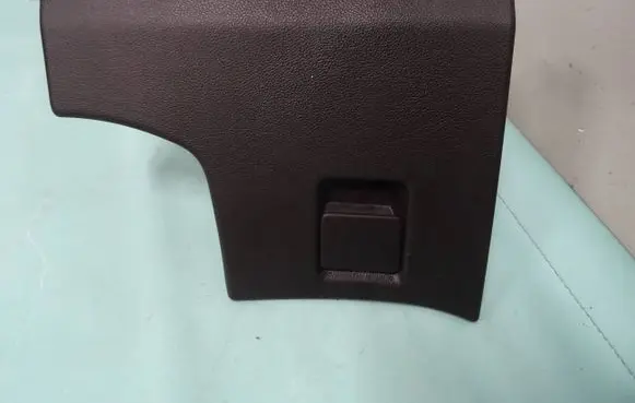 Opel Astra J Glove box 1709460 498951029