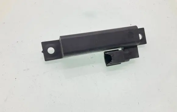 Nissan Leaf II (ZE1) Airbag deployment crash/impact sensor H06181116