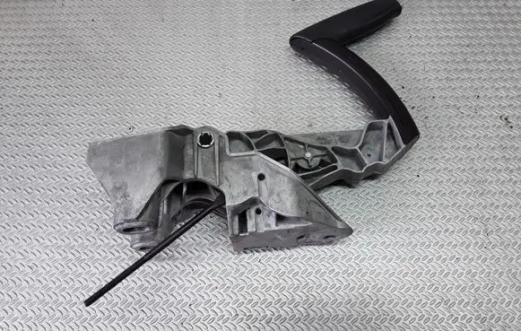Audi A3 S3 A3 Sportback 8P Handbrake/parking brake lever assembly 8P0711303C