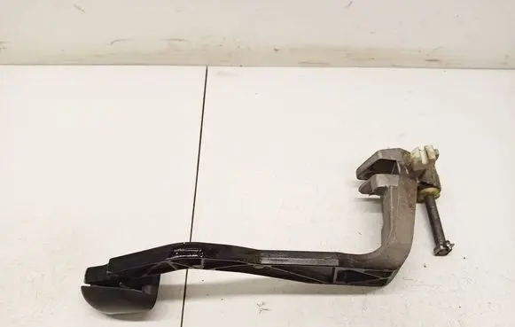 Audi A4 S4 B5 8D Brake pedal 8d1721316g