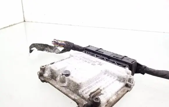 Volkswagen PASSAT B6 Engine control unit/module 03G906021RQ 03G906021AB 0281014139