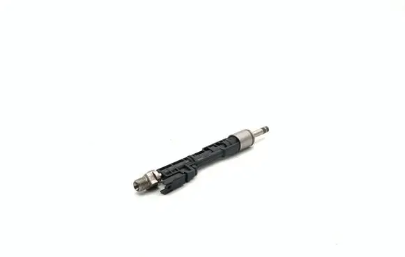 BMW 4 F32 F33 Fuel injector 10213541 13647645960