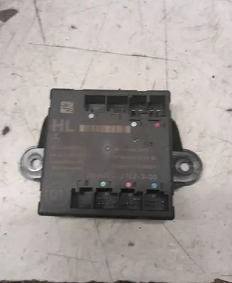Mercedes-Benz C W204 Door control unit/module A2129004106 28402427023