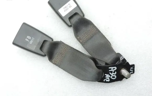 Chevrolet Epica Rear seatbelt buckle 96499937