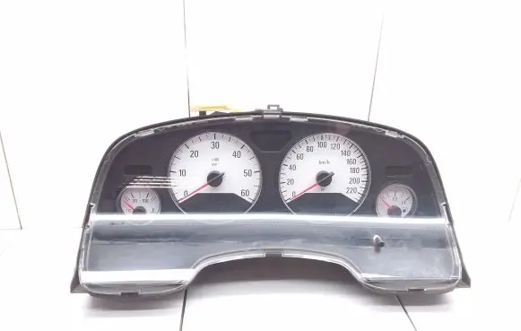 Opel Zafira A Speedometer (instrument cluster) 24461761 96251063