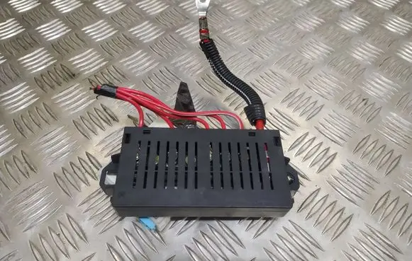 Volvo XC90 Fuse module 9162323 9441776
