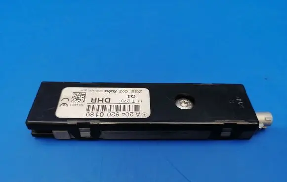 Mercedes-Benz C W204 Antenna control unit A2048200189