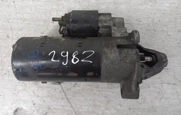 Volkswagen PASSAT B5.5 Starter motor