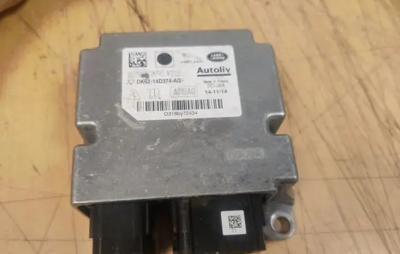 Land Rover Range Rover Sport L494 Airbag control unit/module DK6214D374AG
