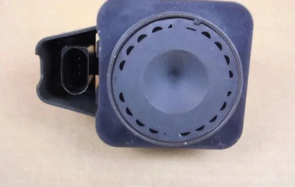 Volkswagen Golf VII Alarm system siren 5Q0951605B