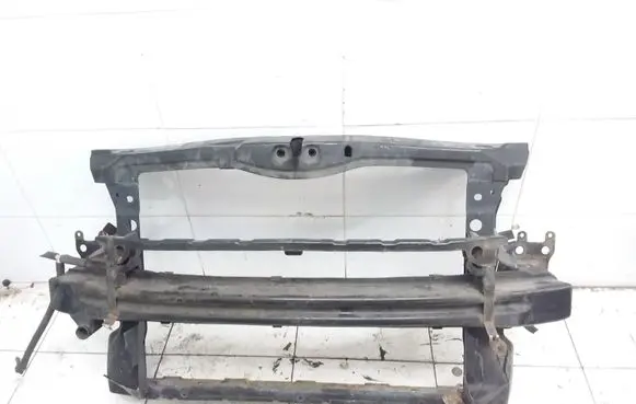 Skoda Octavia Mk2 (1Z) Radiator support slam panel 1Z0807111