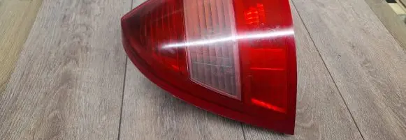 Citroen C5 Rear/tail lights 89032697