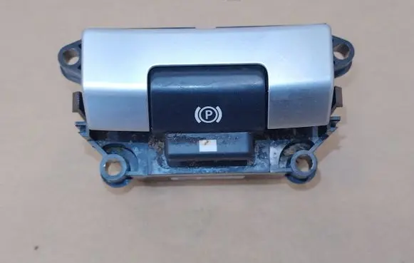 Land Rover Discovery Sport Hand parking brake switch FK722B623 30810102484