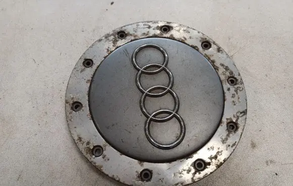 Audi A6 S6 C5 4B Original wheel cap 4B0601165C