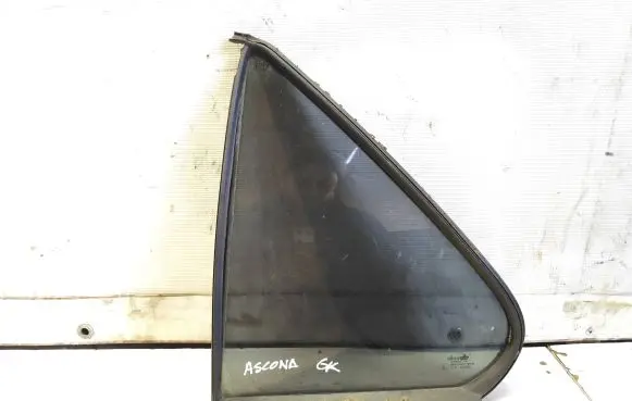 Opel Ascona C Rear vent window glass 43R000980 DOT36AS2M127