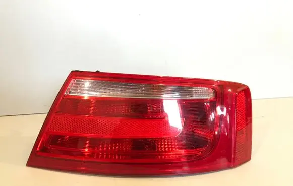 Audi A5 8T 8F Rear/tail lights 8T0945096