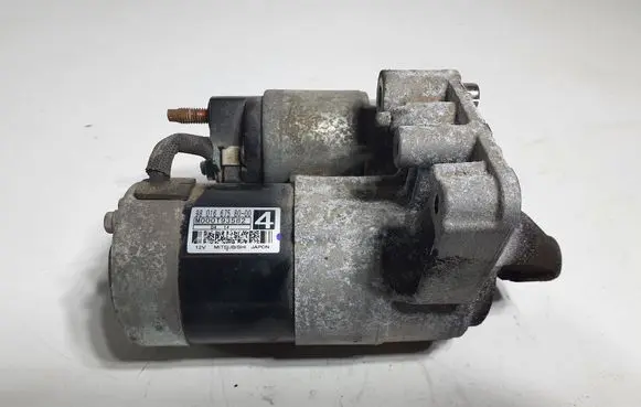 Citroen C4 II Starter motor M000T93582 9801667580