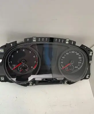 Volkswagen Golf VII Speedometer (instrument cluster) 5G1920640A