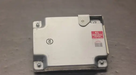Toyota Prius+ (ZVW40) Other control units/modules 8815047100 0368001842
