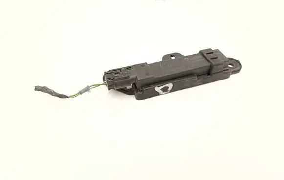 BMW X3 G01 Keyless system antenna 6832066 9397075 8795955