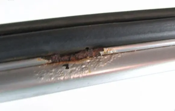 KIA Ceed Rear door