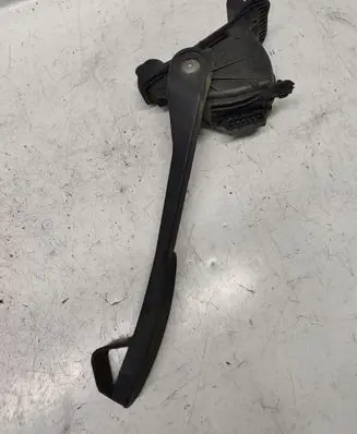 Volvo S60 Accelerator throttle pedal